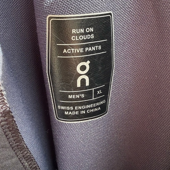 Men’s On Running Active Pant XL Navy blue - Picture 8 of 10